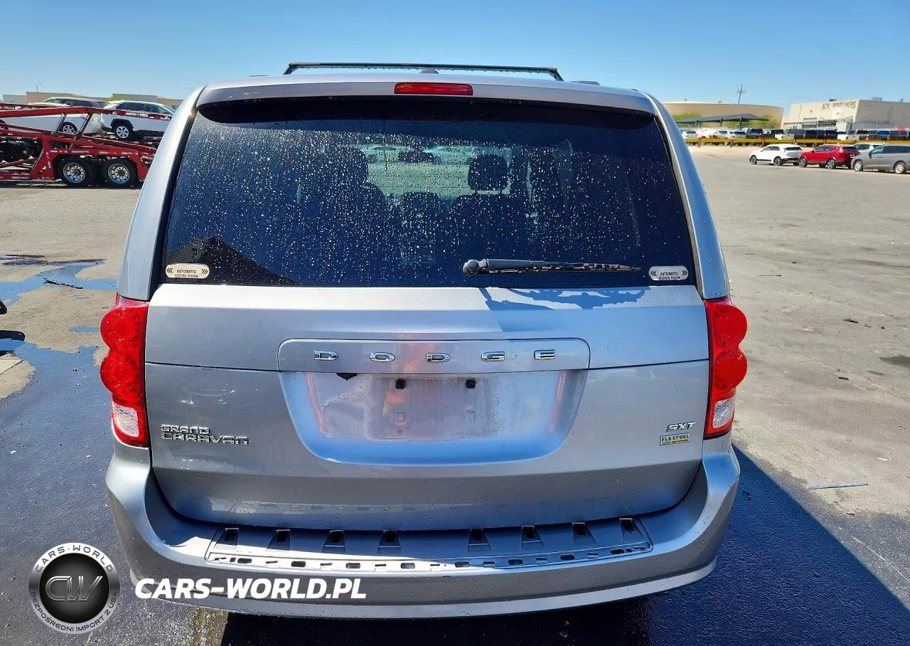 2017 Dodge Grand Caravan Sxt VIN:2C4RDGCG6HR861133 - 6