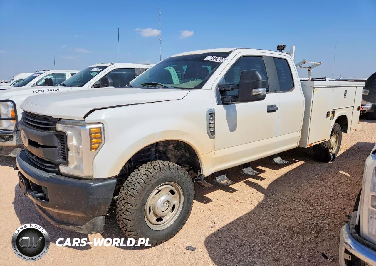 2019 Ford F250 Super Duty VIN:1FD7X2B60KEC70676 - 1