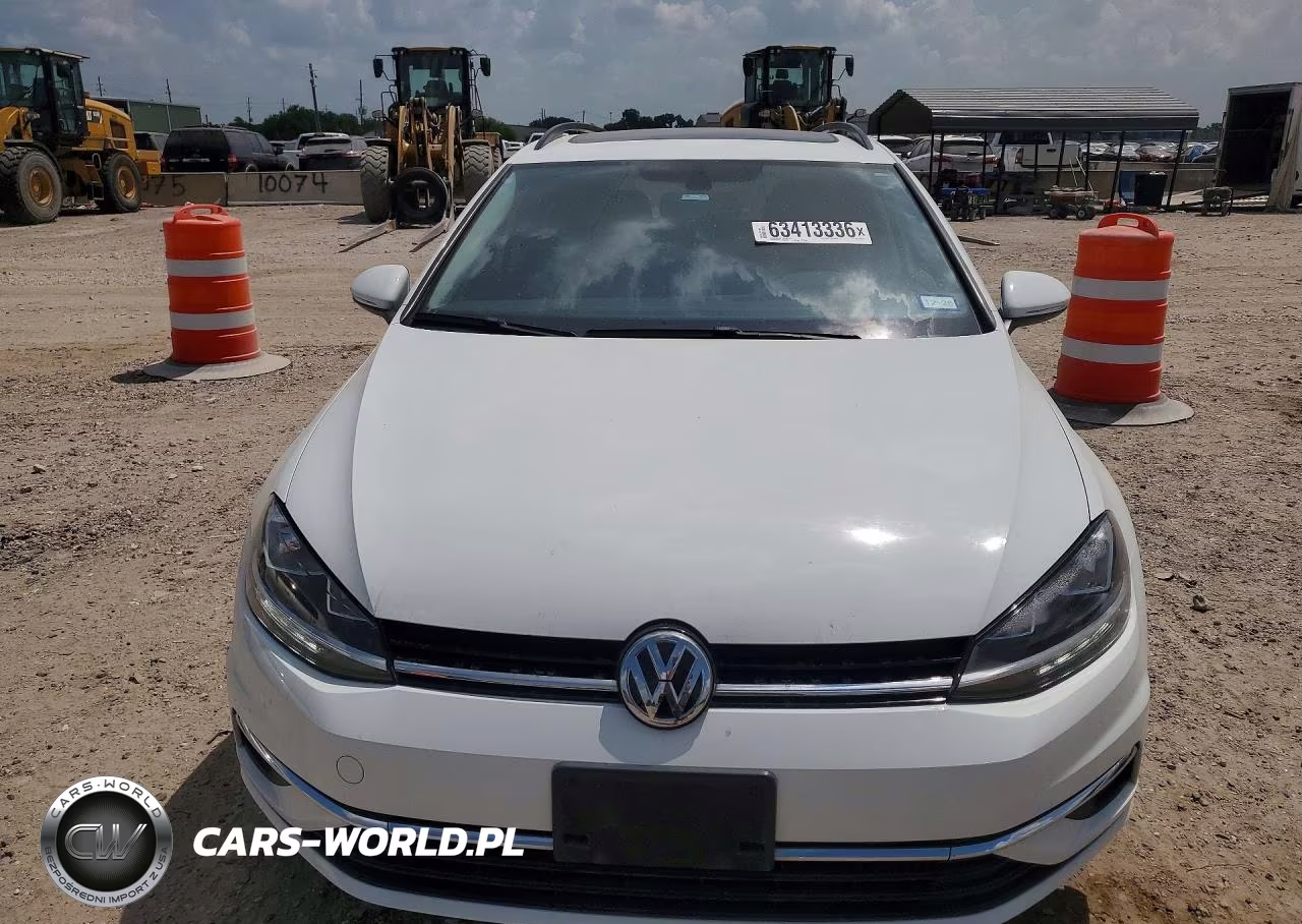 2018 Volkswagen Golf Sportwagen S VIN:3VWD17AU2JM751525 - 5