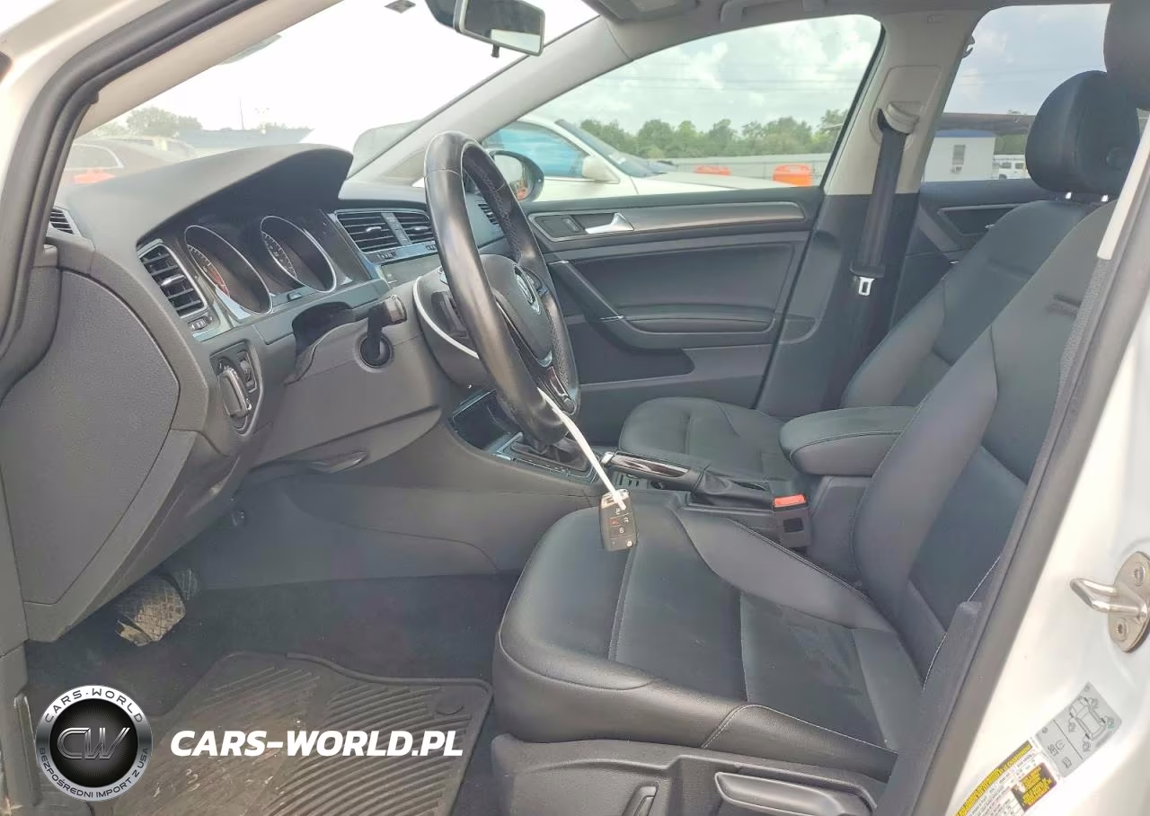 2018 Volkswagen Golf Sportwagen S VIN:3VWD17AU2JM751525 - 7