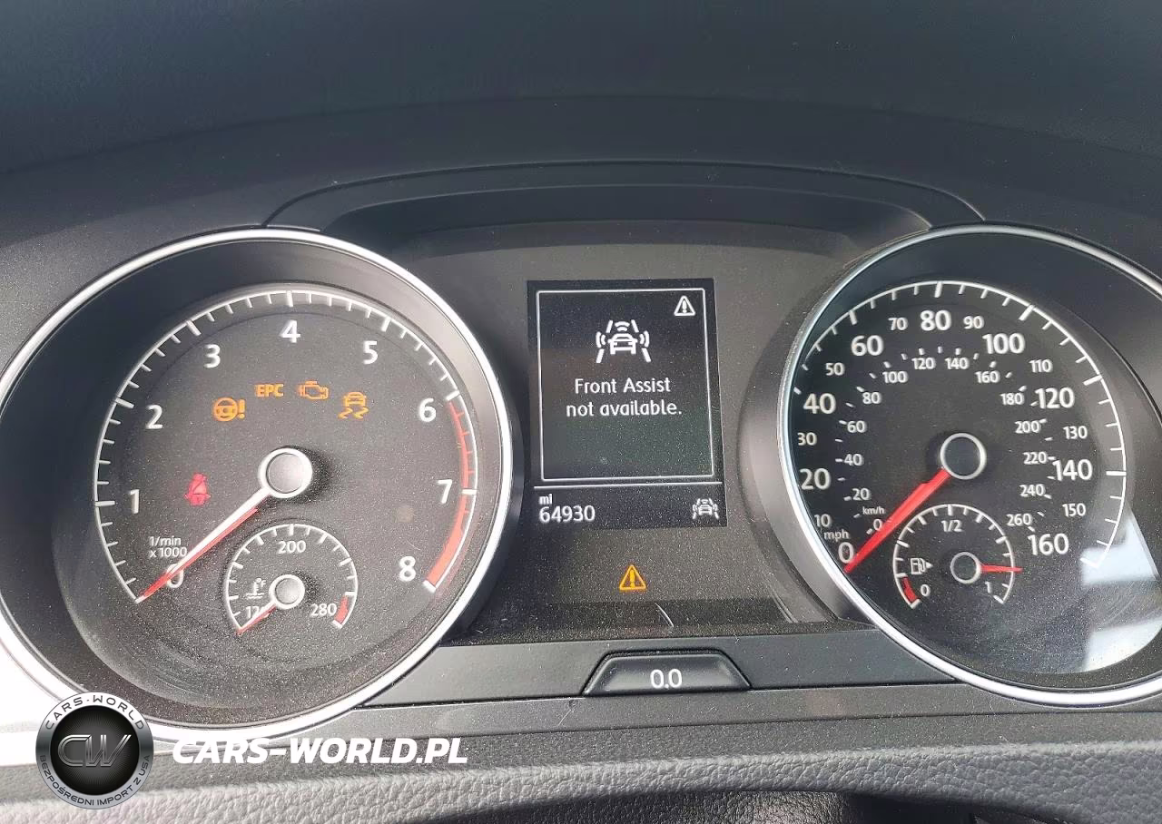 2018 Volkswagen Golf Sportwagen S VIN:3VWD17AU2JM751525 - 9