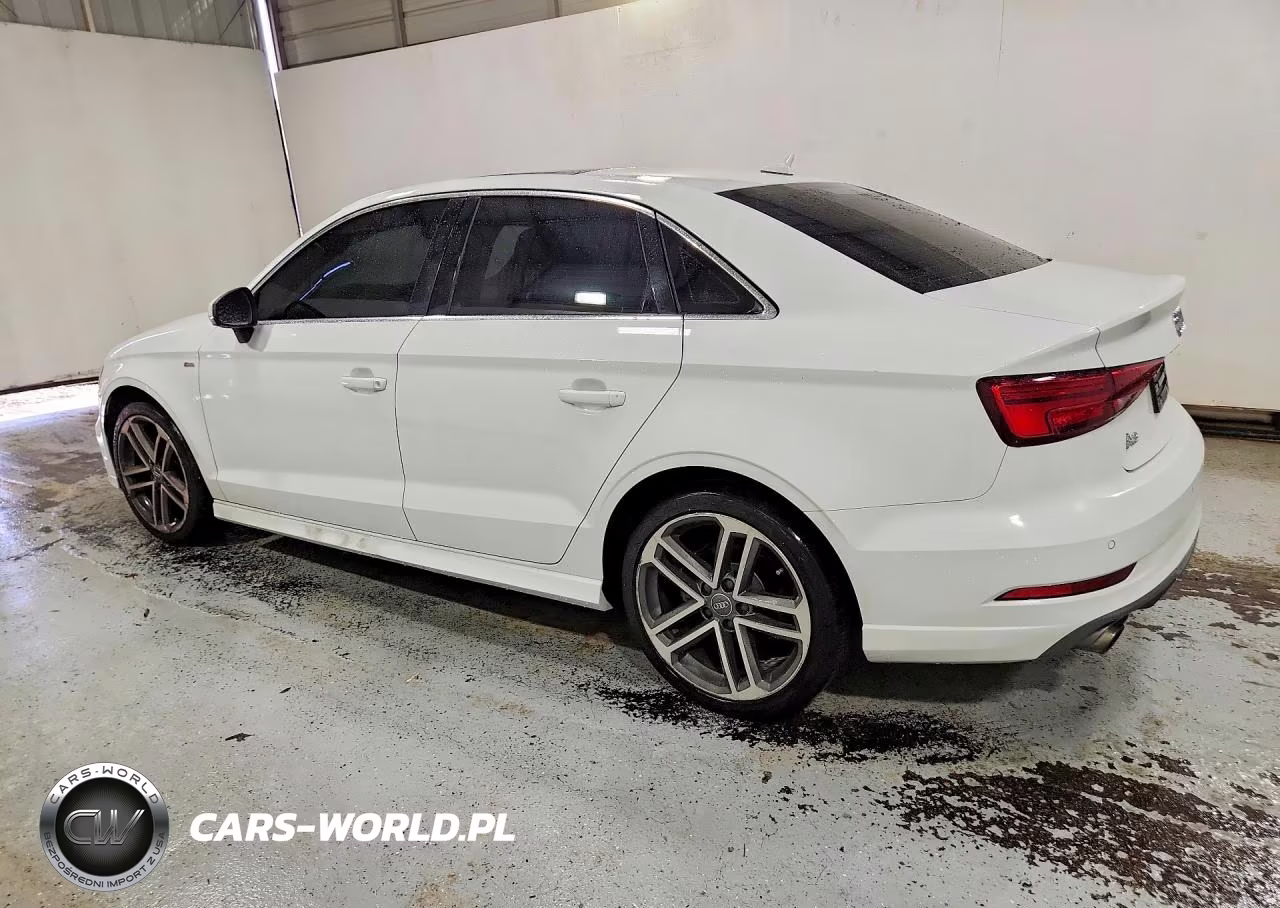 2017 Audi A3 Premium Plus VIN:WAUJ8GFF9H1009686 - 2