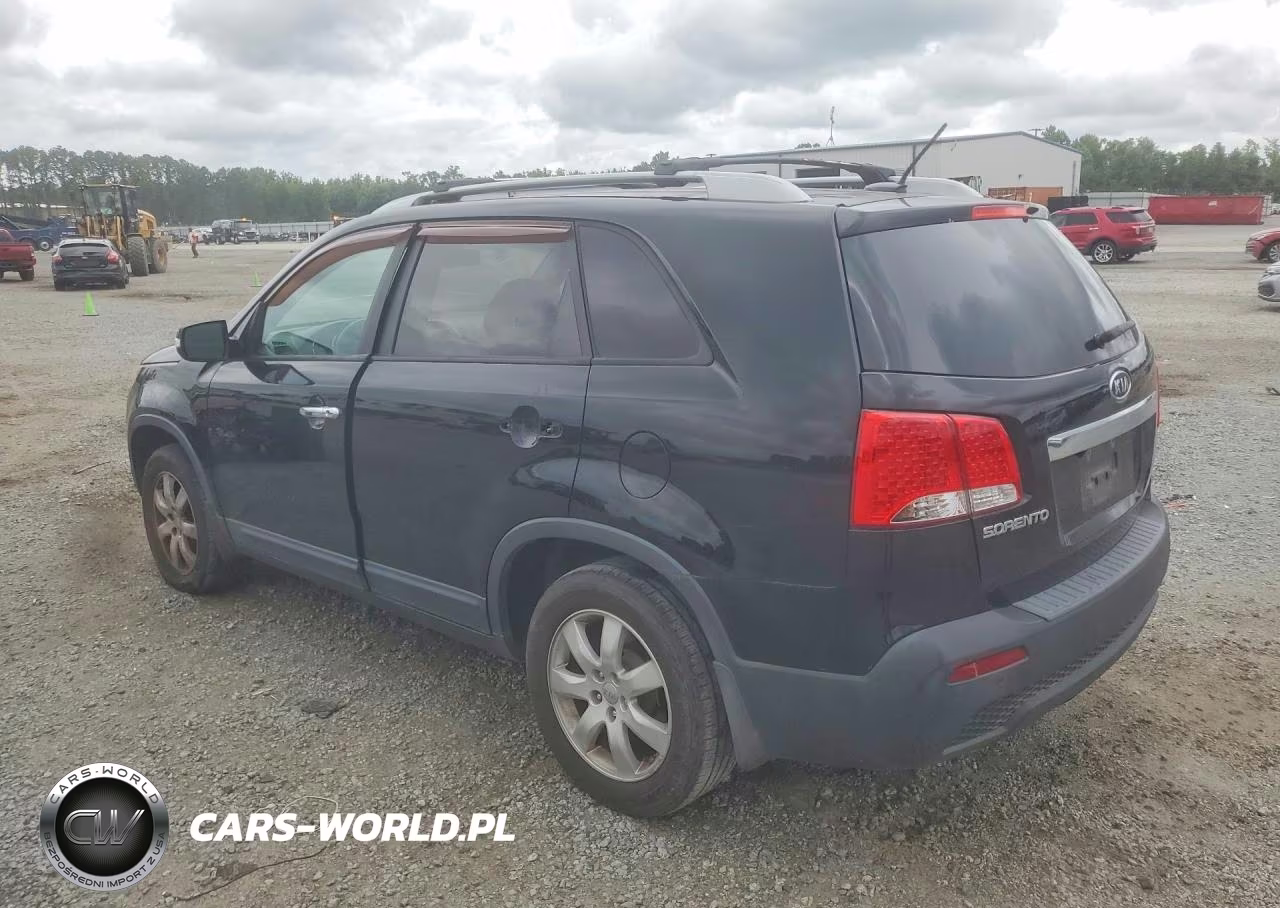 2013 Kia Sorento Lx VIN:5XYKT3A67DG411934 - 2
