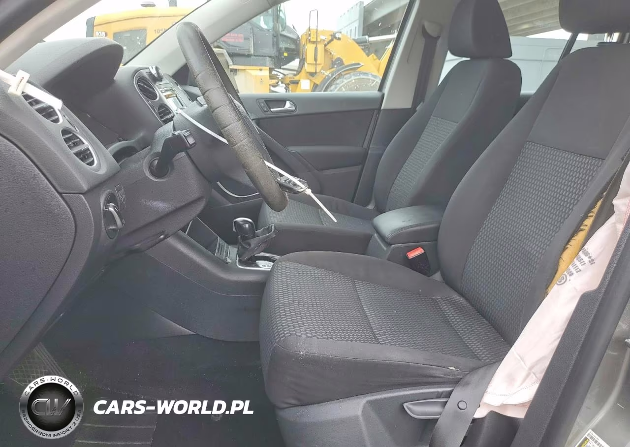 2011 Volkswagen Tiguan S VIN:WVGBV7AX5BW567122 - 7