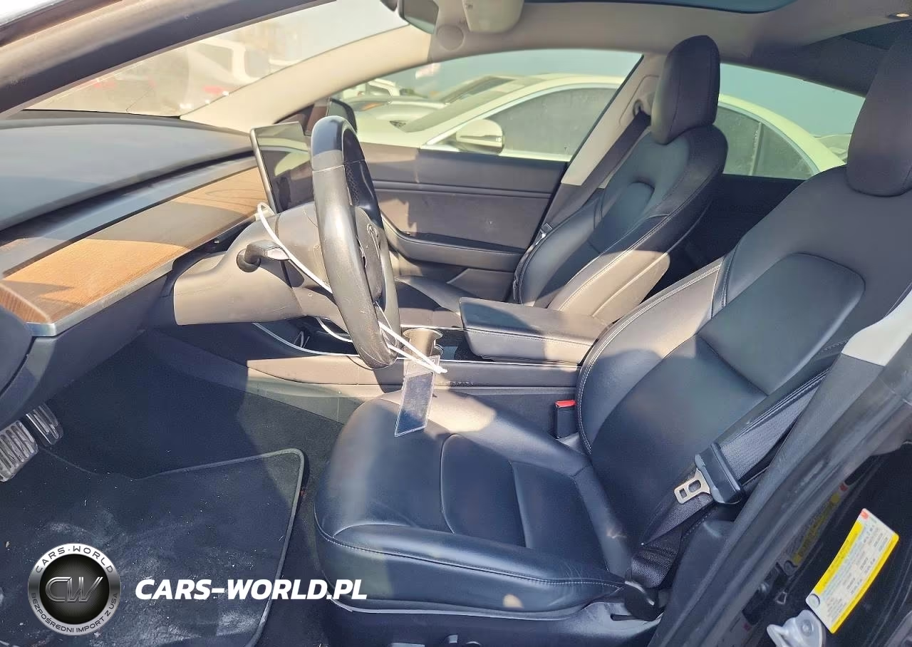 2018 TESLA MODEL 3  VIN:5YJ3E1EA2JF172376 - 7