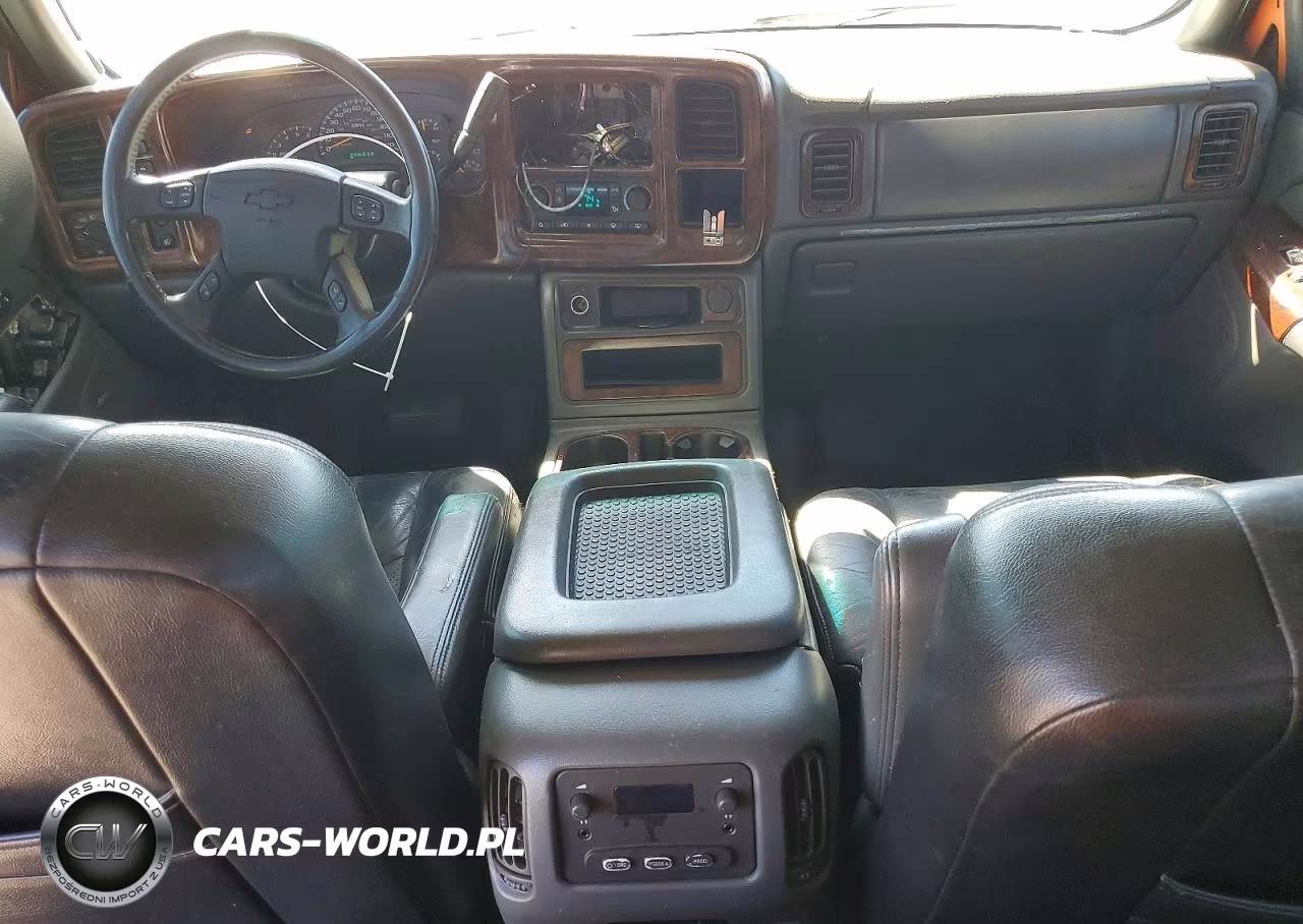 2004 Chevrolet Avalanche K2500 VIN:3GNGK22G84G260072 - 8