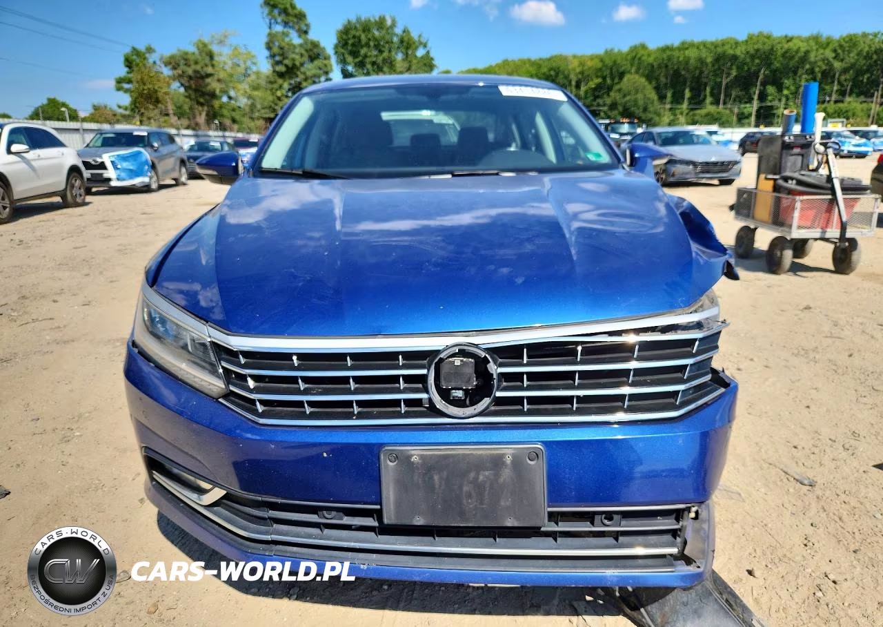 2017 Volkswagen Passat Se VIN:1VWGT7A33HC030804 - 5