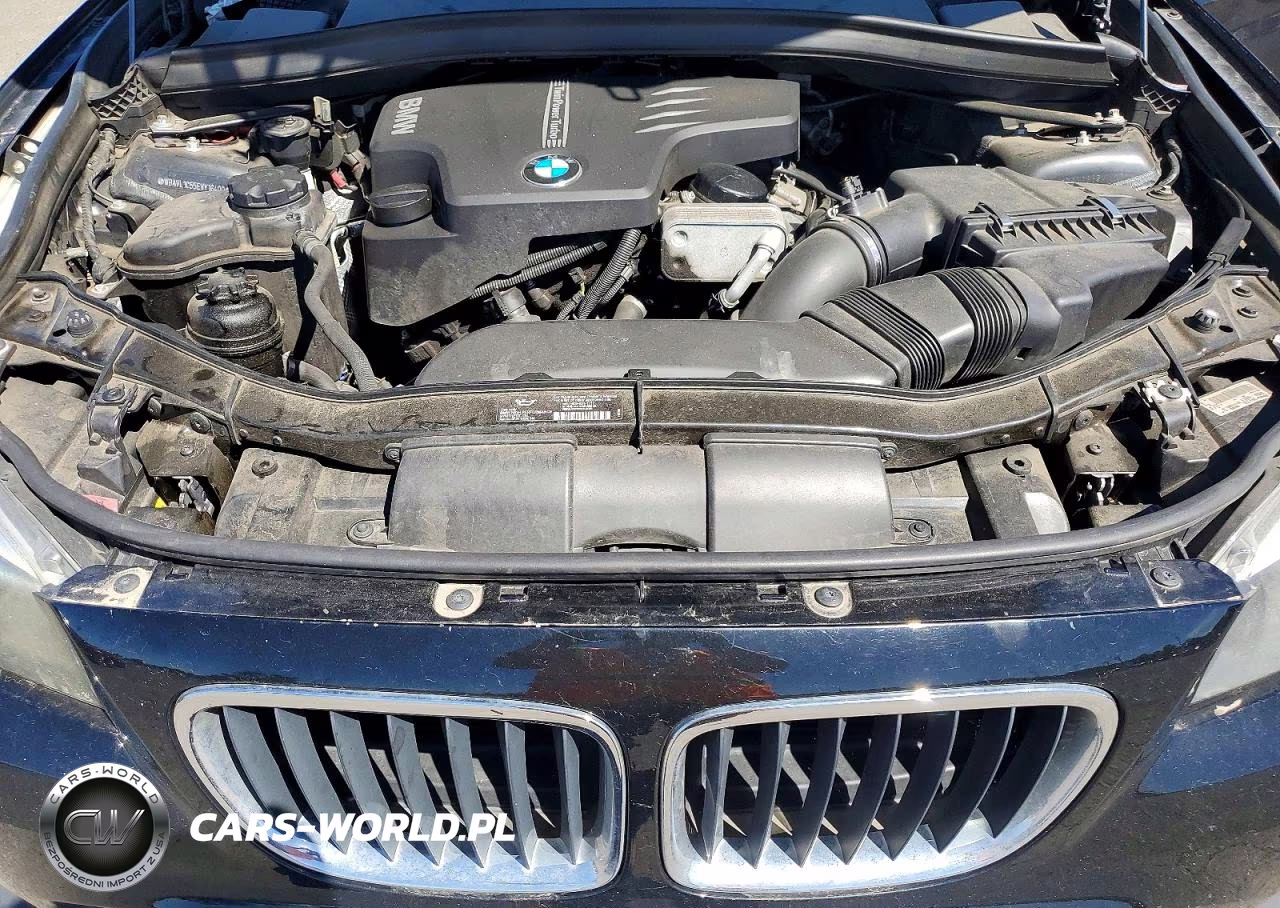 2014 BMW X1 xDrive28I VIN:WBAVL1C55EVY16400 - 11
