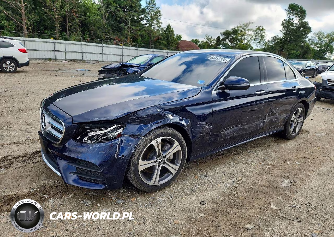 2018 Mercedes-Benz E 300 4Matic VIN:WDDZF4KB3JA360778 - 1