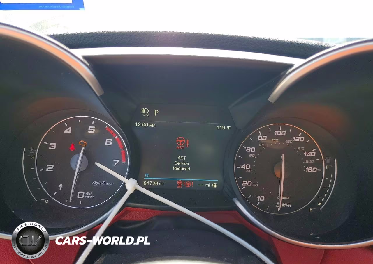 2020 Alfa Romeo Giulia VIN:ZARFAMAN2L7636641 - 9