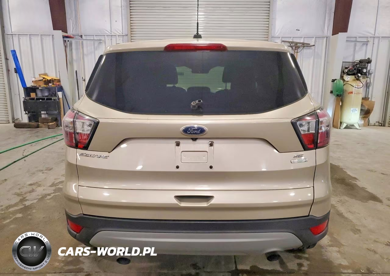 2017 Ford Escape Se VIN:1FMCU0GDXHUA32884 - 6