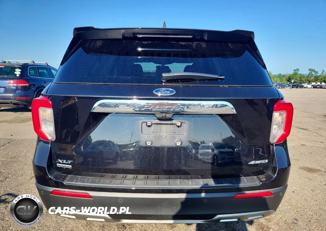 2024 Ford Explorer Xlt VIN:1FMSK8DH4RGA38638 - 6