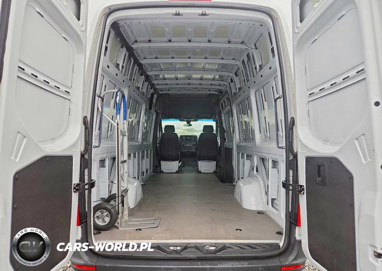 2025 Mercedes-Benz Sprinter 2500 Delivery Van VIN:W1Y4KCHY0ST214099 - 10