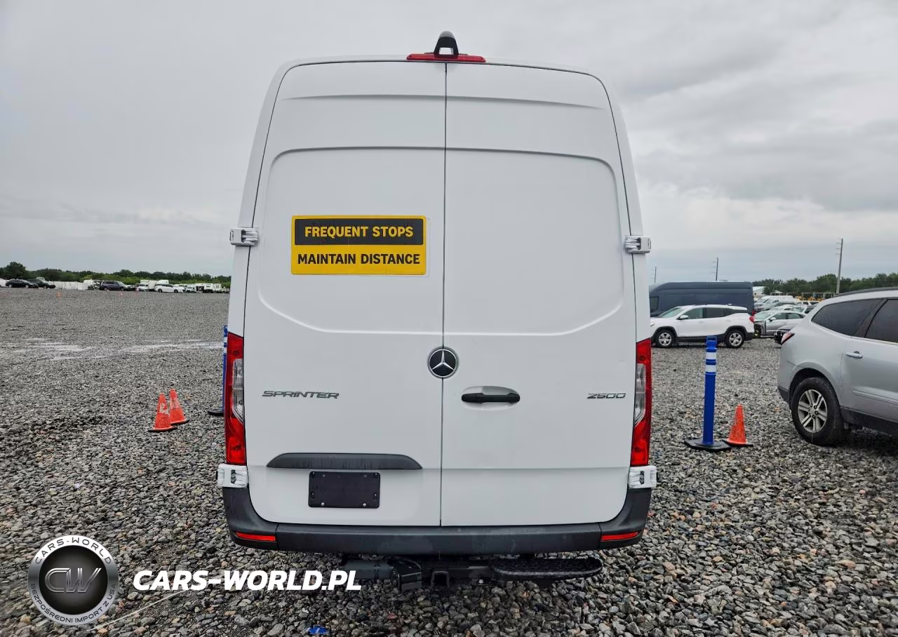 2025 Mercedes-Benz Sprinter 2500 Delivery Van VIN:W1Y4KCHY0ST214099 - 6