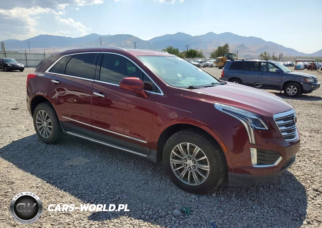 2017 Cadillac Xt5 Luxury VIN:1GYKNBRS2HZ100421 - 4