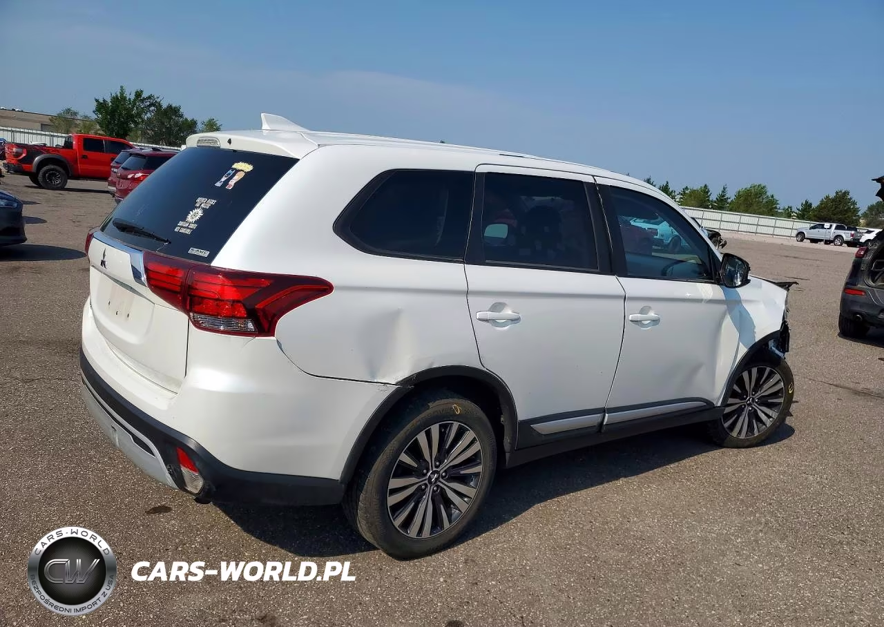 2020 Mitsubishi Outlander Se VIN:JA4AZ3A30LZ046717 - 3