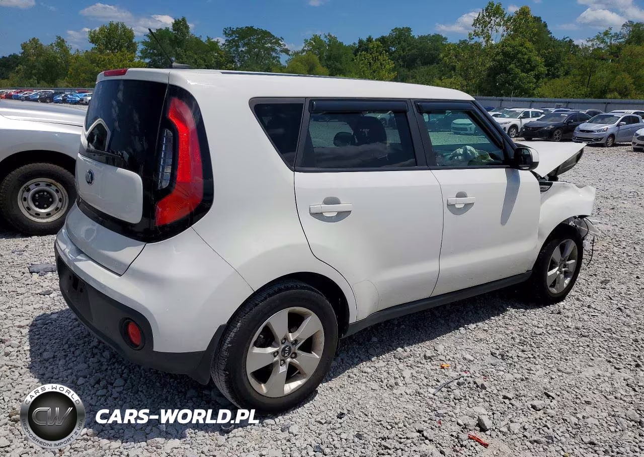 2018 Kia Soul Base VIN:KNDJN2A2XJ7901774 - 3