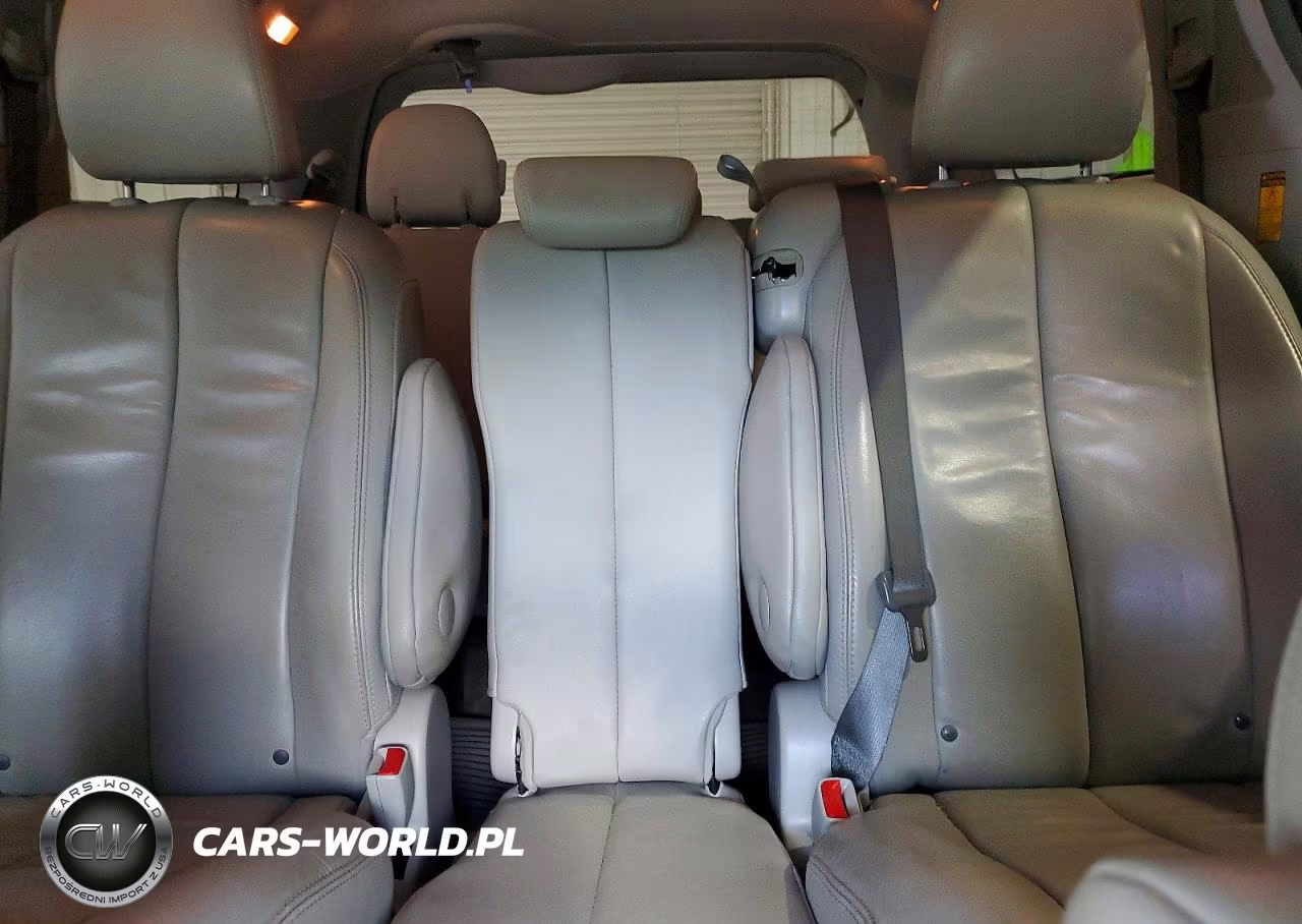 2014 Toyota Sienna Xle 8-Passenger VIN:5TDYK3DCXES469149 - 10