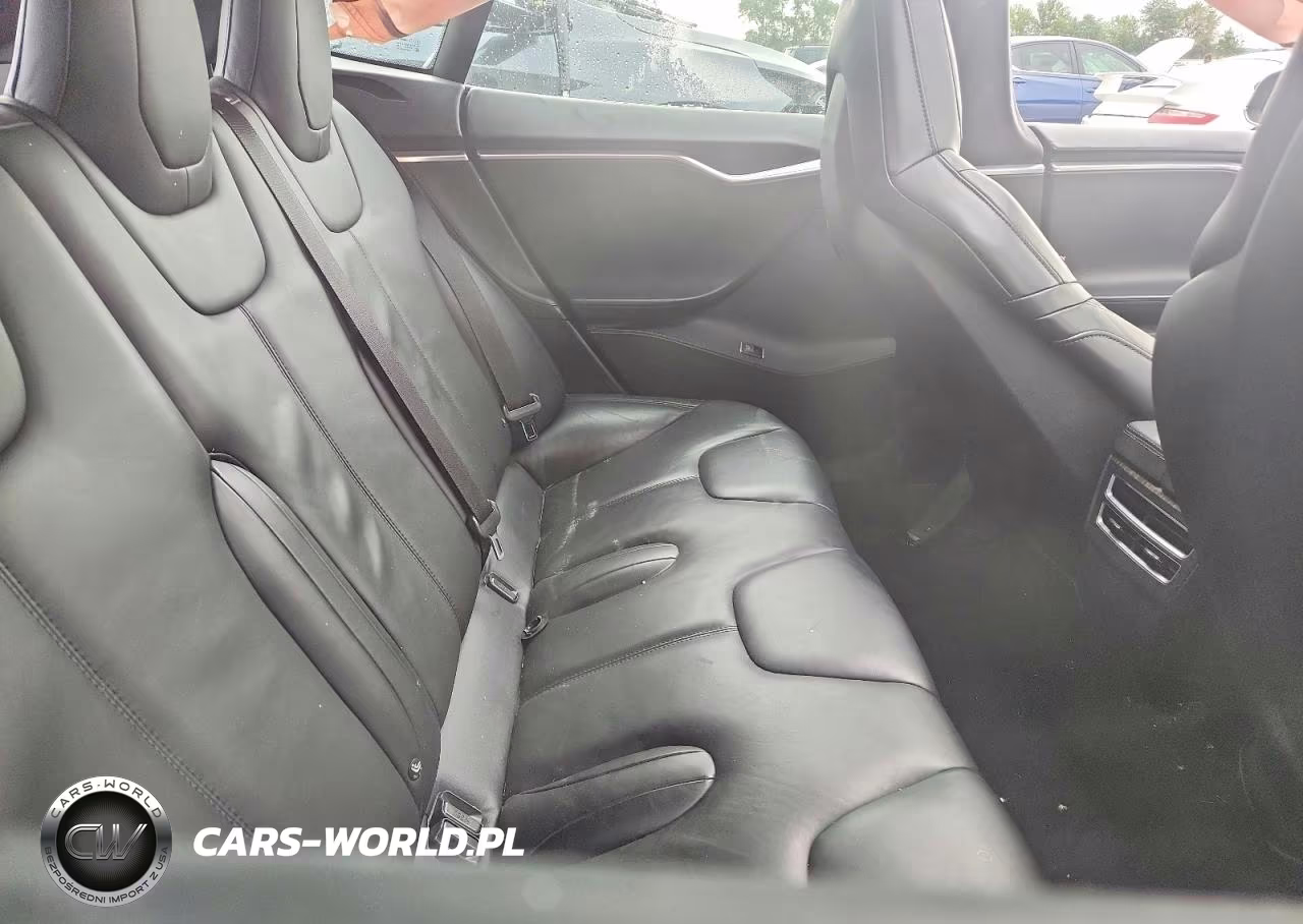 2016 Tesla Model S VIN:5YJSA1E23GF128444 - 10