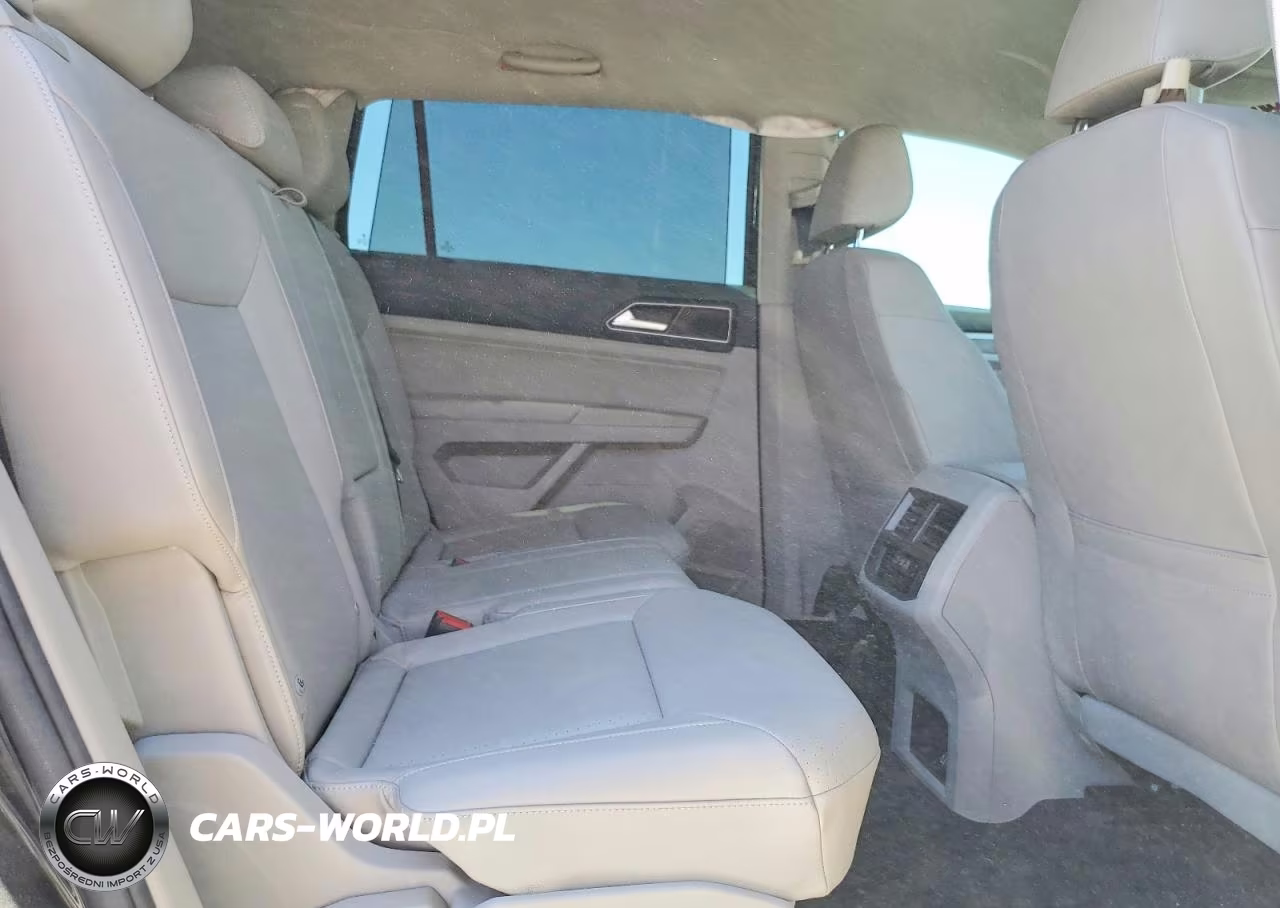 2018 Volkswagen Atlas Se VIN:1V2LR2CA4JC586400 - 11