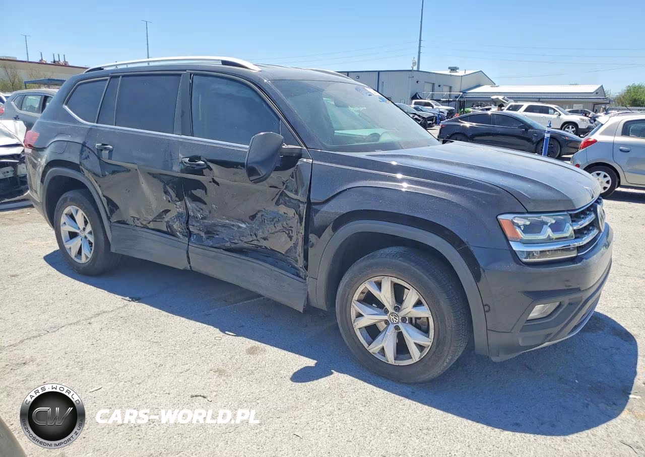 2018 Volkswagen Atlas Se VIN:1V2LR2CA4JC586400 - 4