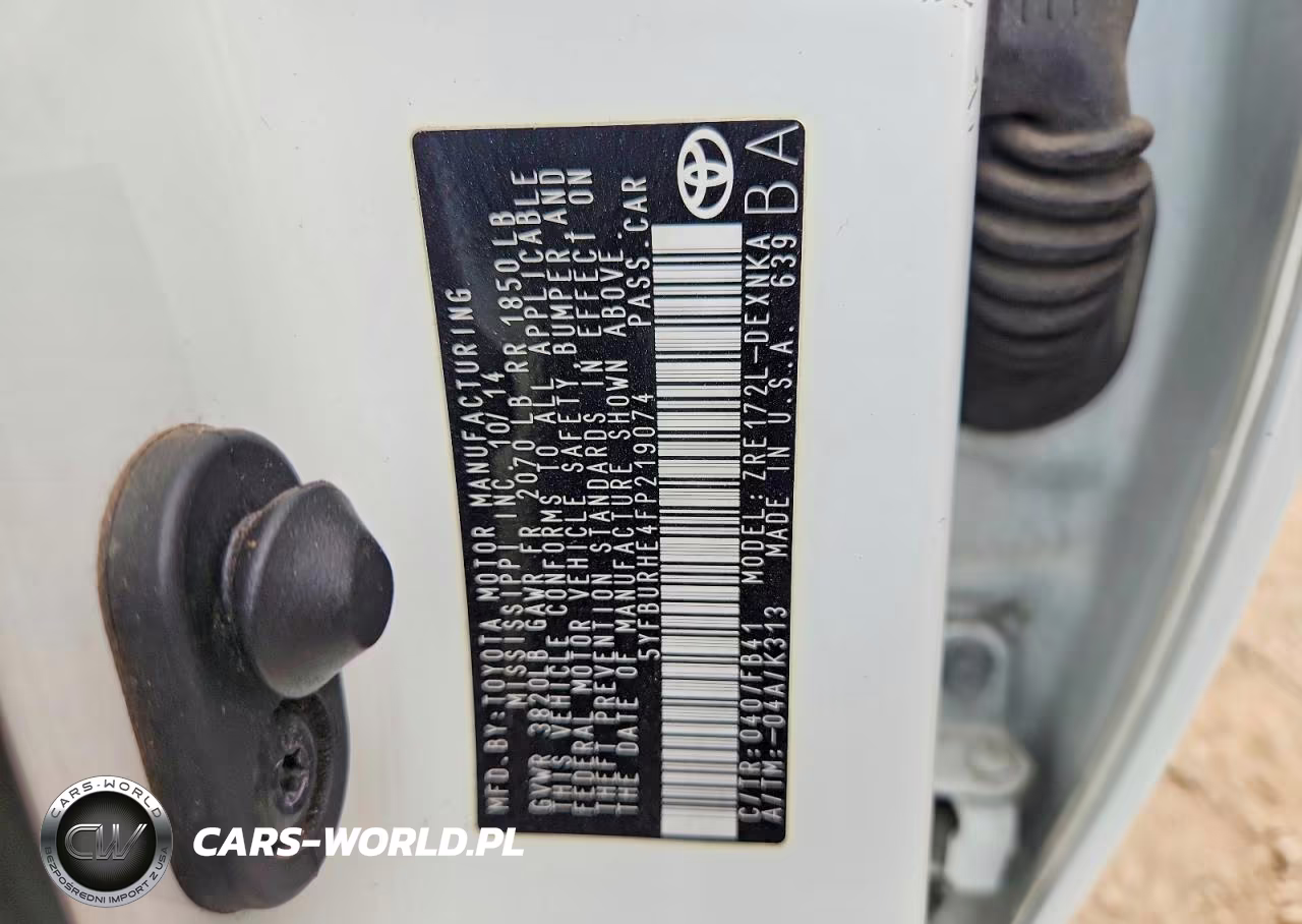 2015 Toyota Corolla Le VIN:5YFBURHE4FP219074 - 12