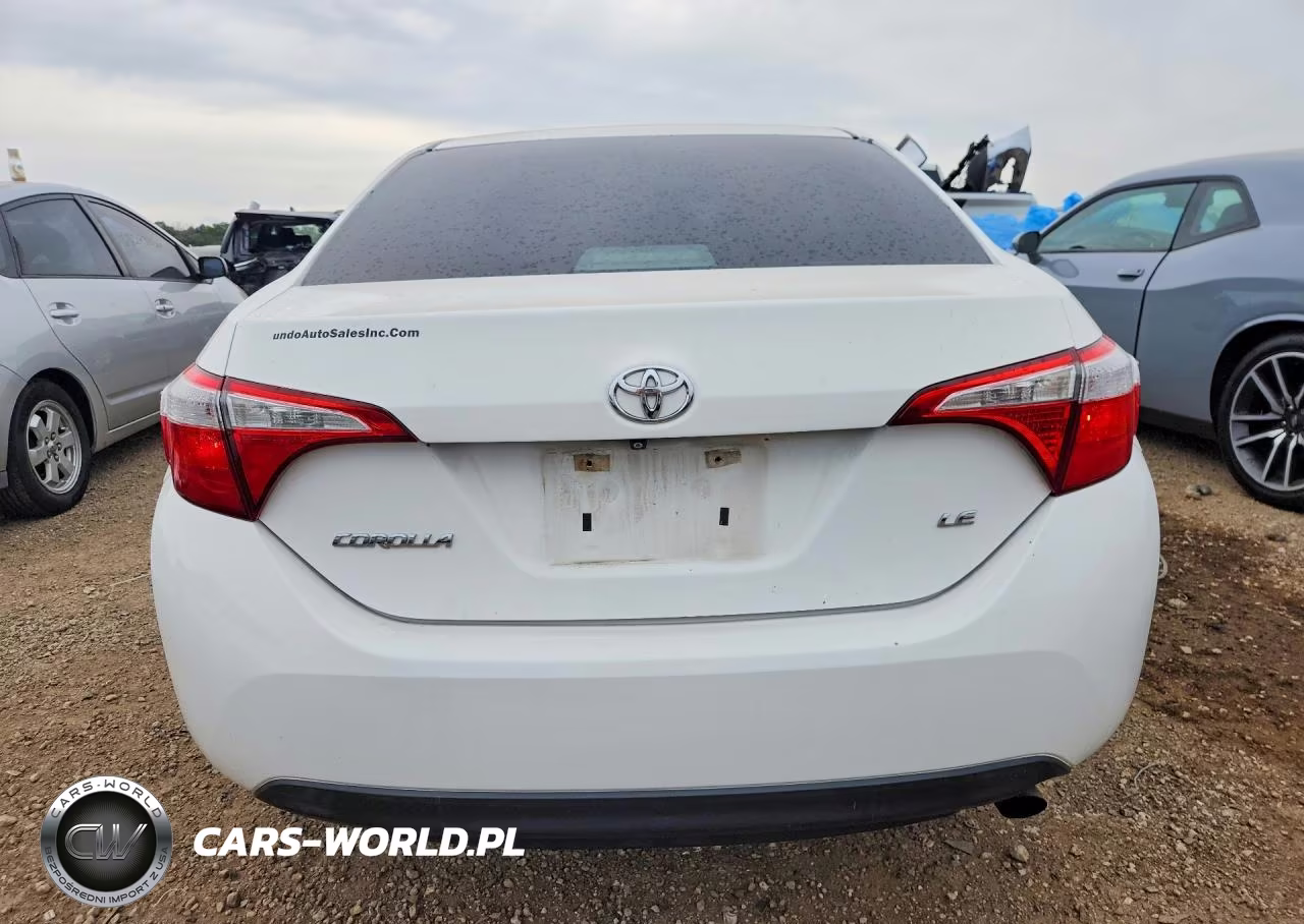 2015 Toyota Corolla Le VIN:5YFBURHE4FP219074 - 6