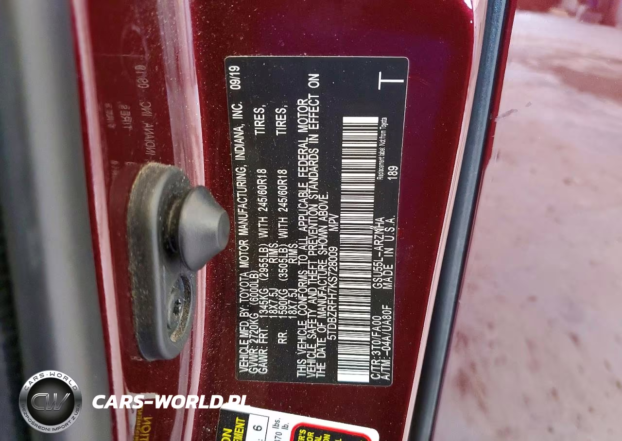 2019 Toyota Highlander Le Plus VIN:5TDBZRFH7KS728009 - 14