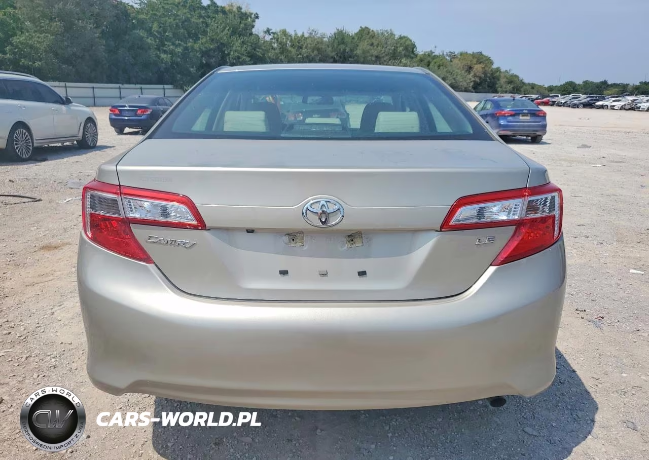 2014 Toyota Camry Le VIN:4T4BF1FK4ER406368 - 6