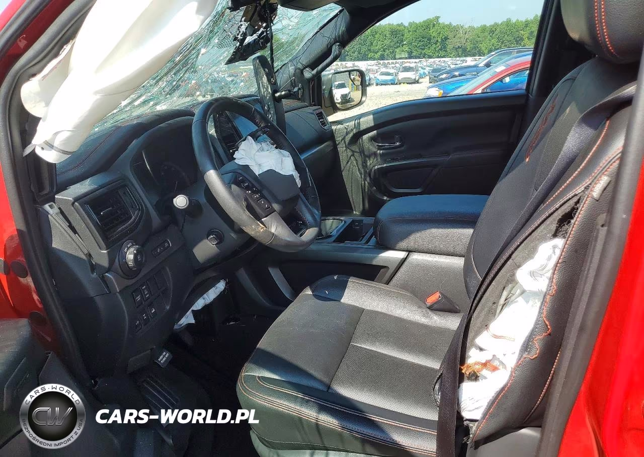 2024 Nissan Titan Pro-4X VIN:1N6AA1ED4RN105043 - 7