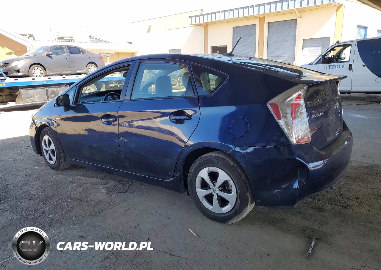 2015 Toyota Prius Four VIN:JTDKN3DU6F1931694 - 2