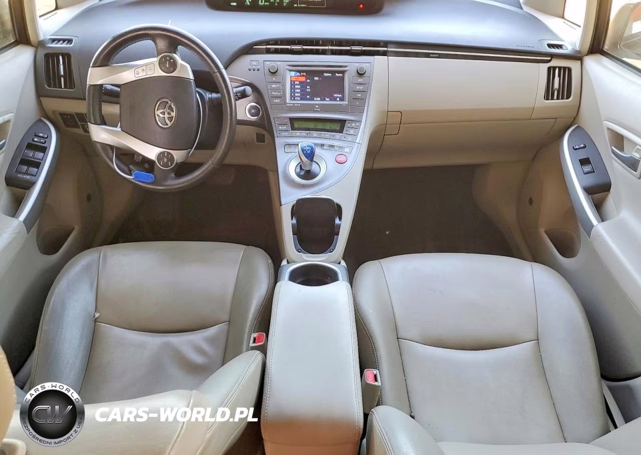 2015 Toyota Prius Four VIN:JTDKN3DU6F1931694 - 8