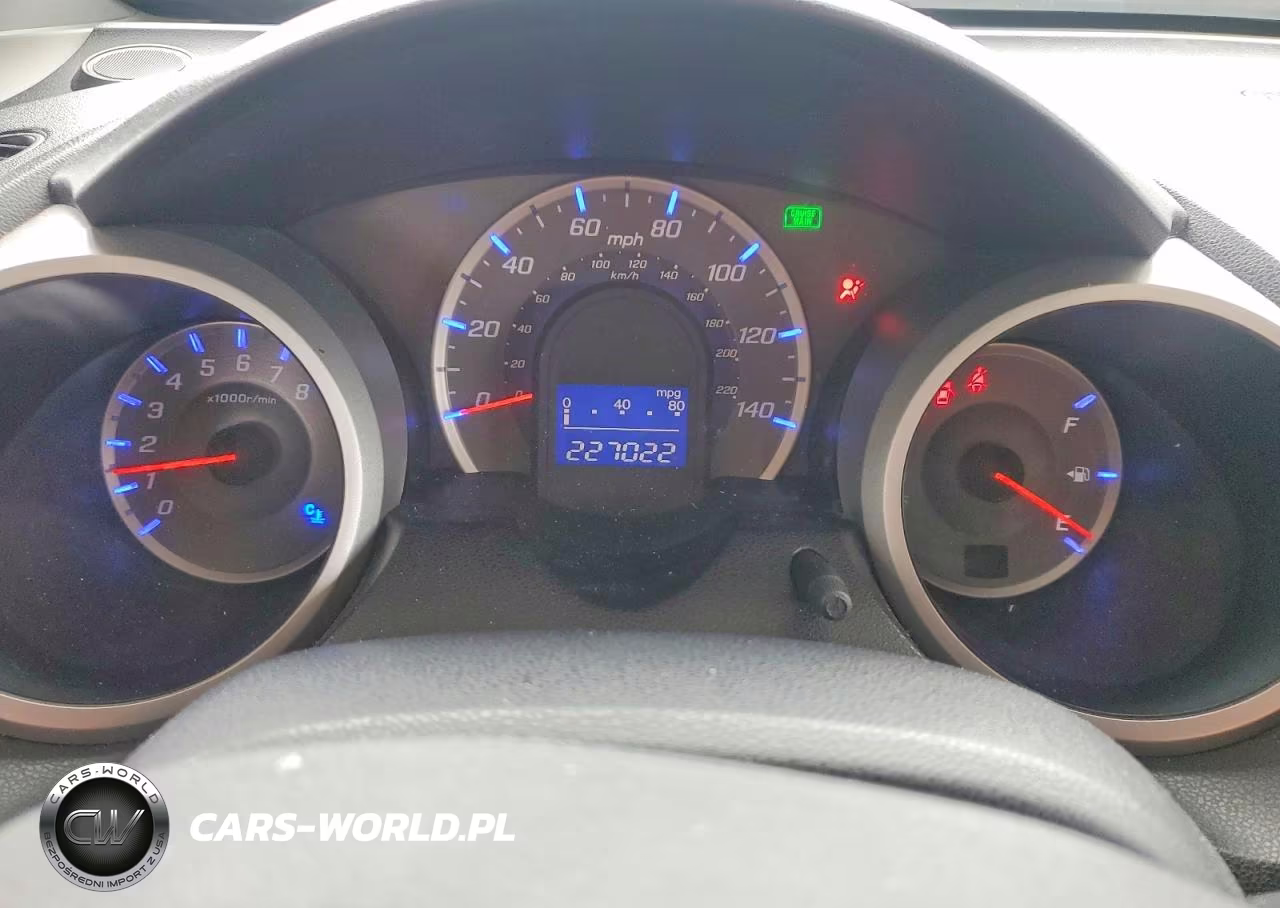 2010 Honda Fit Sport VIN:JHMGE8H40AC002383 - 9