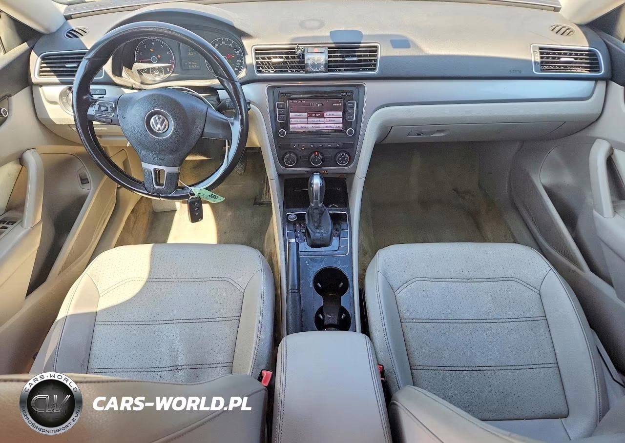 2015 Volkswagen Passat S VIN:1VWAS7A32FC082513 - 8