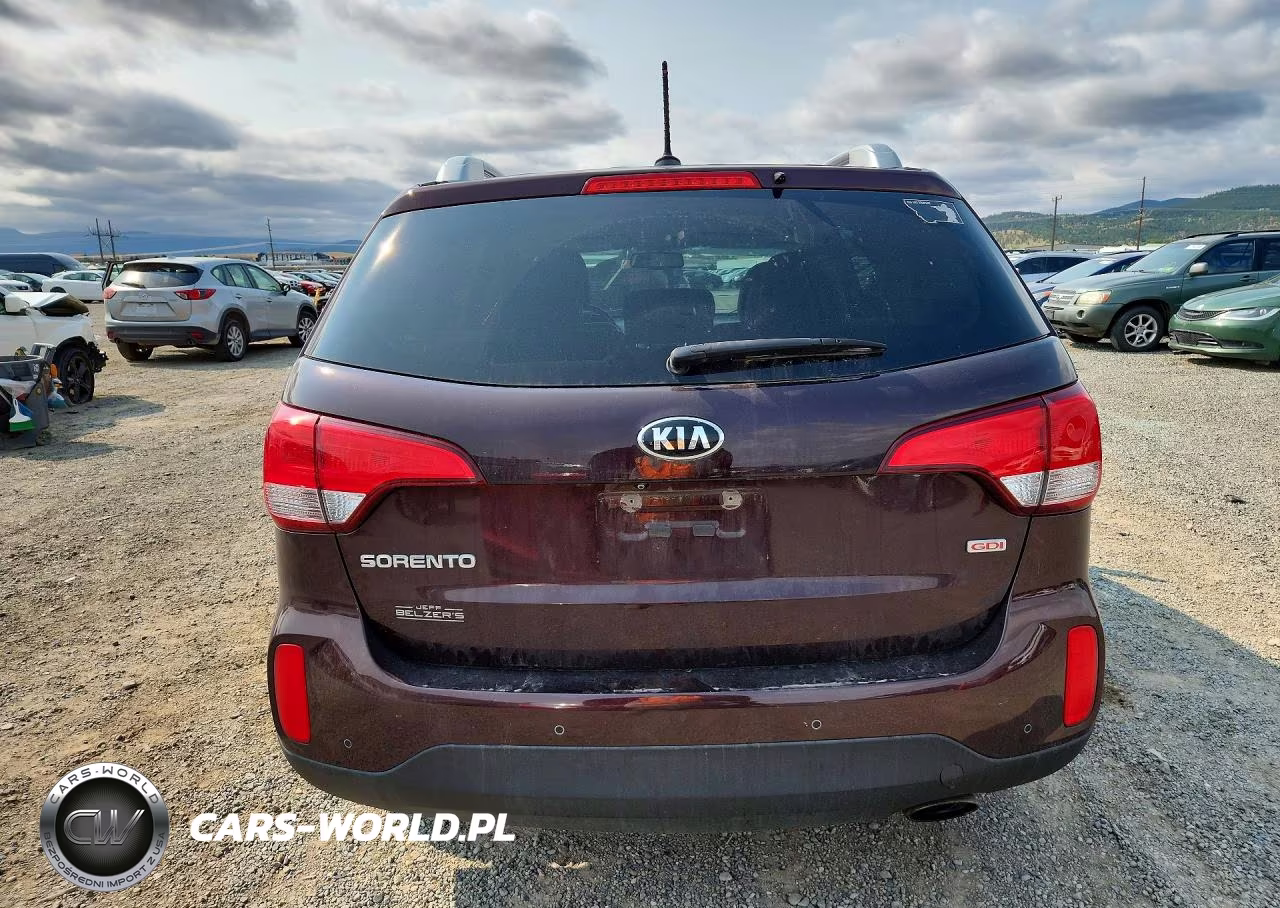 2015 Kia Sorento Lx VIN:5XYKTCA62FG638810 - 6