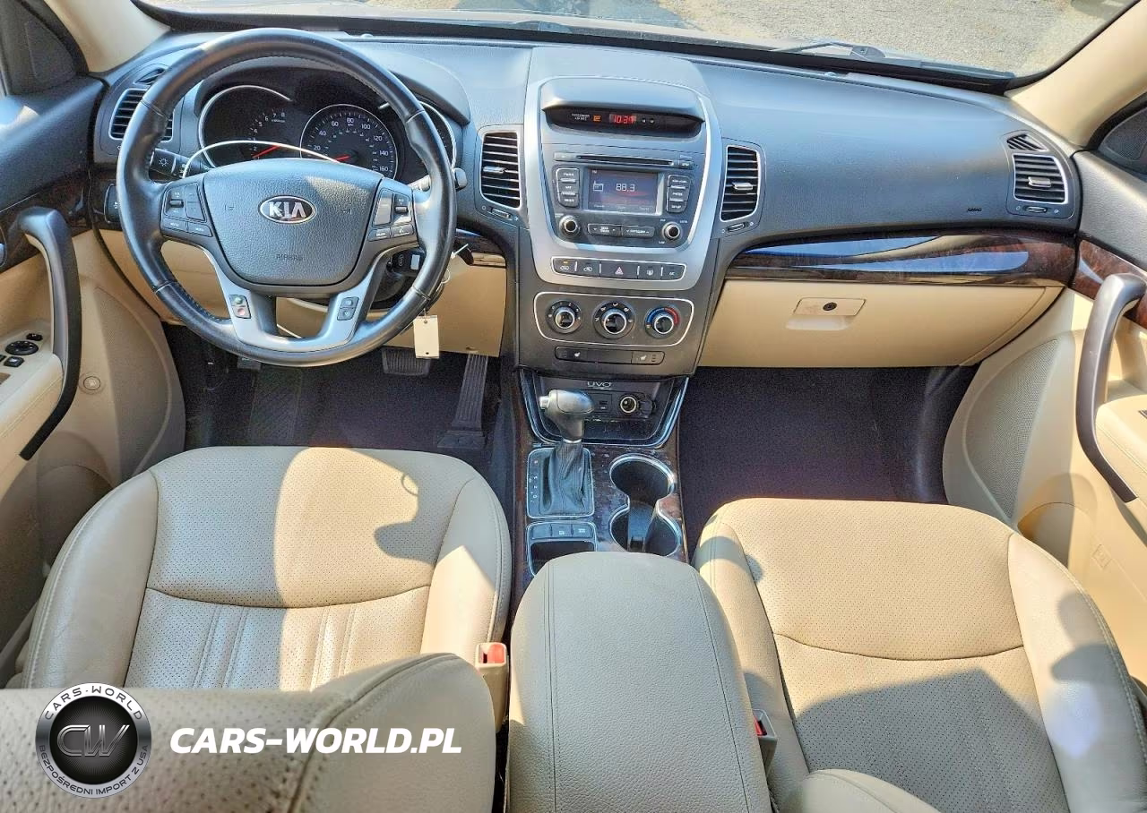 2015 Kia Sorento Lx VIN:5XYKTCA62FG638810 - 8