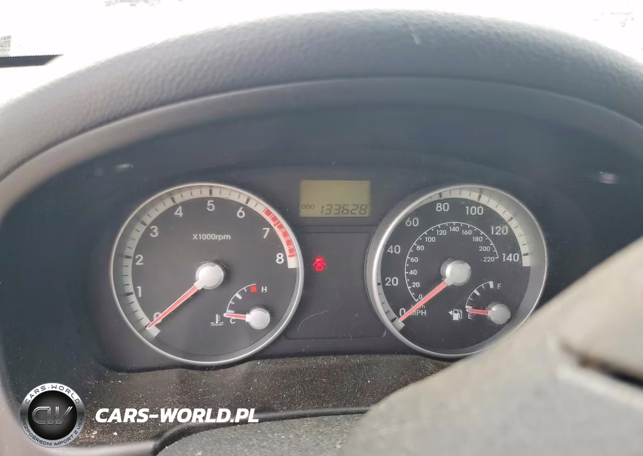2008 Hyundai Accent Gls VIN:KMHCN46CX8U241152 - 9