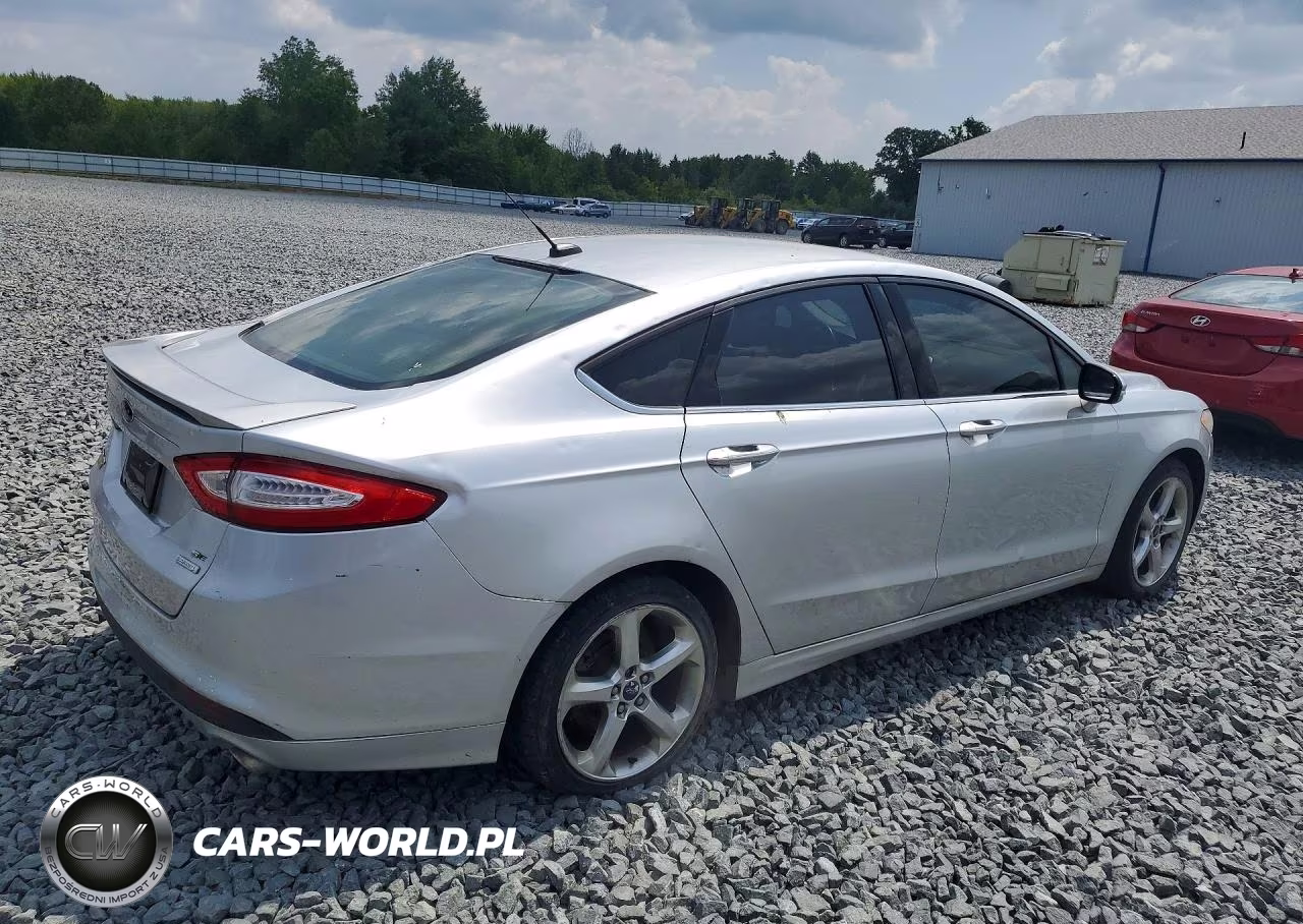 2013 Ford Fusion Se VIN:3FA6P0HR0DR320794 - 3