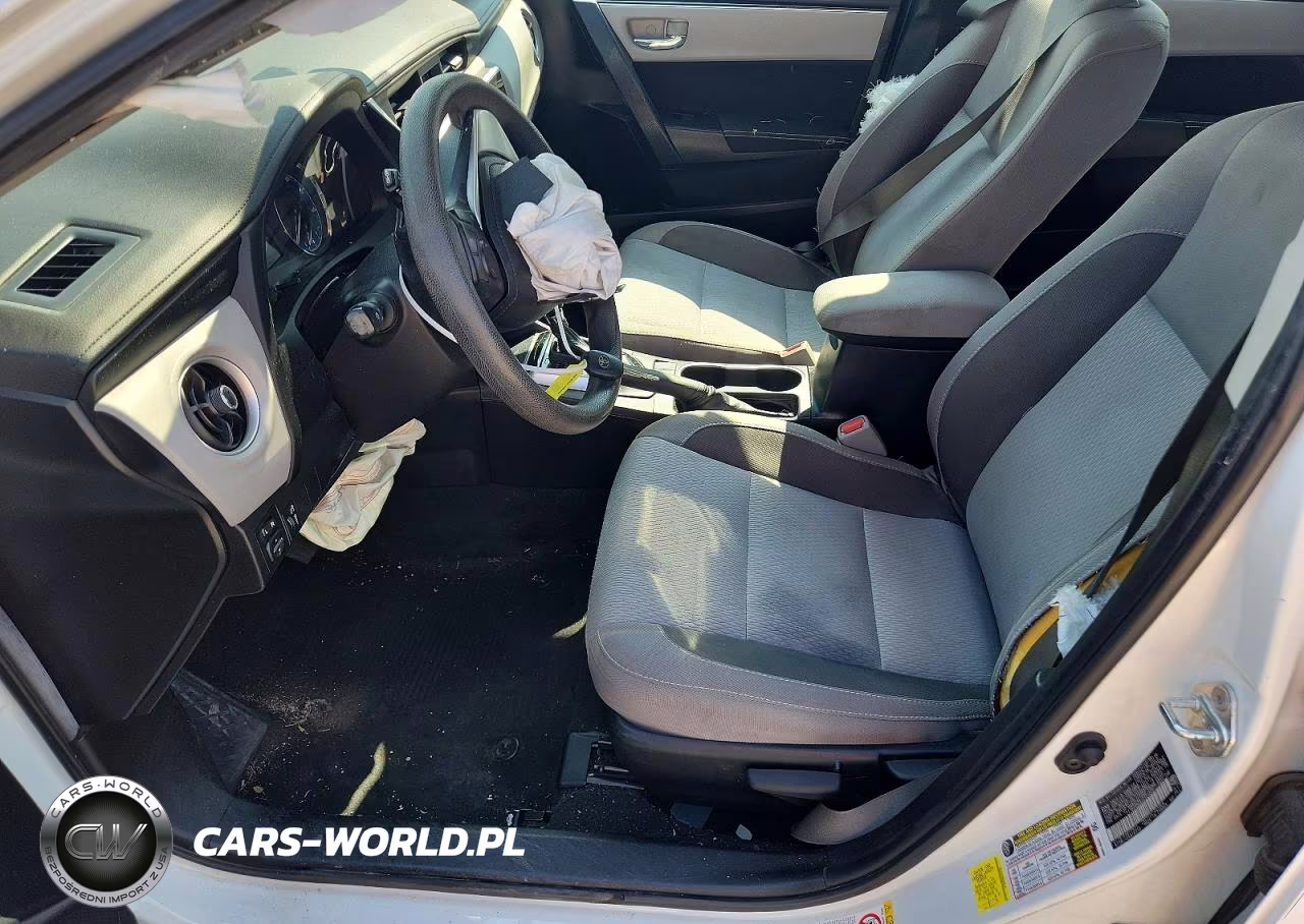 2018 Toyota Corolla Le VIN:2T1BURHE8JC121321 - 7