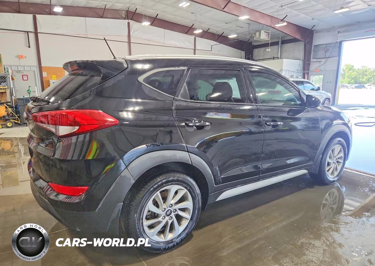 2017 Hyundai Tucson Se VIN:KM8J33A45HU454971 - 3
