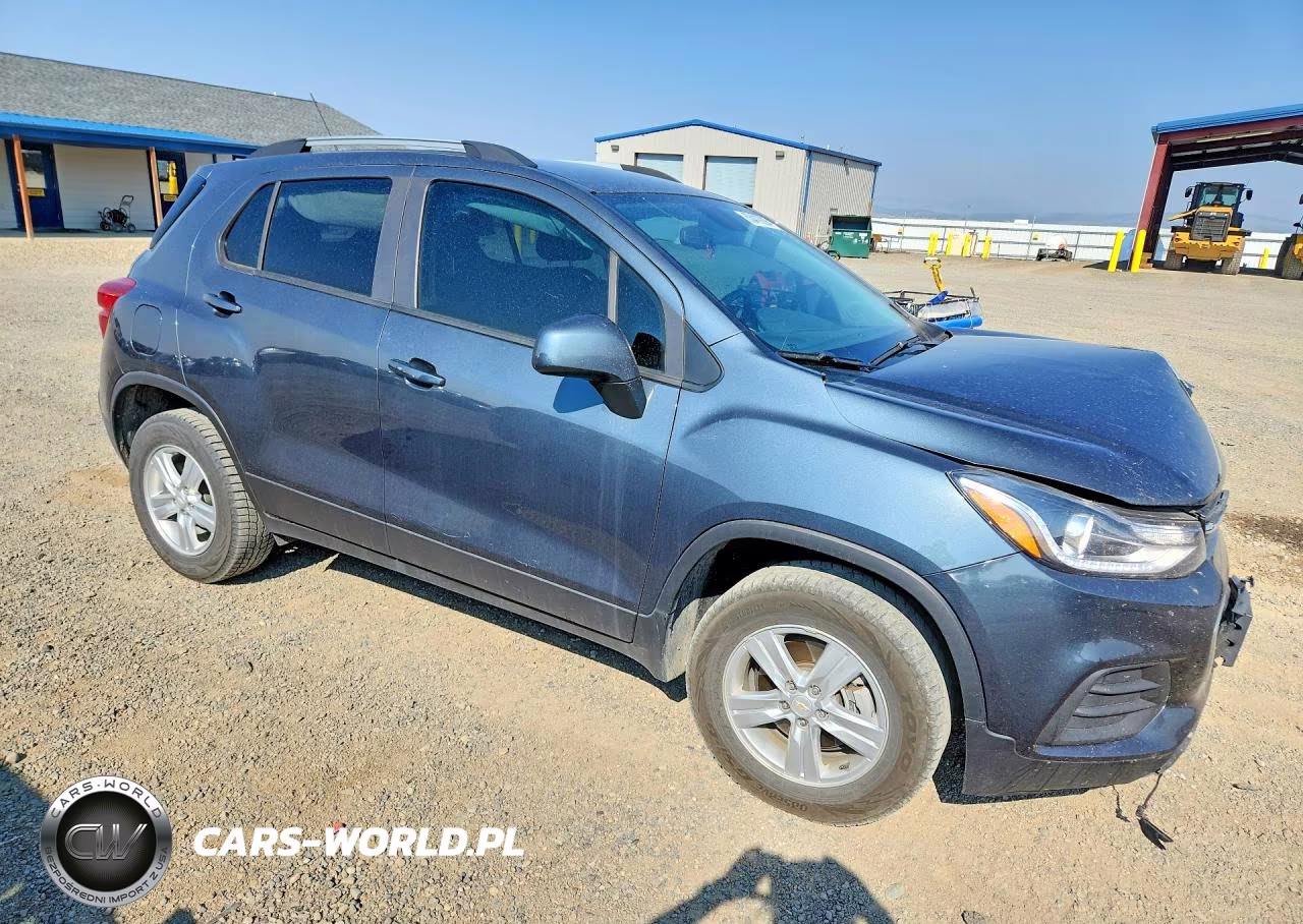 2022 Chevrolet Trax 1Lt VIN:KL7CJPSM3NB563572 - 4