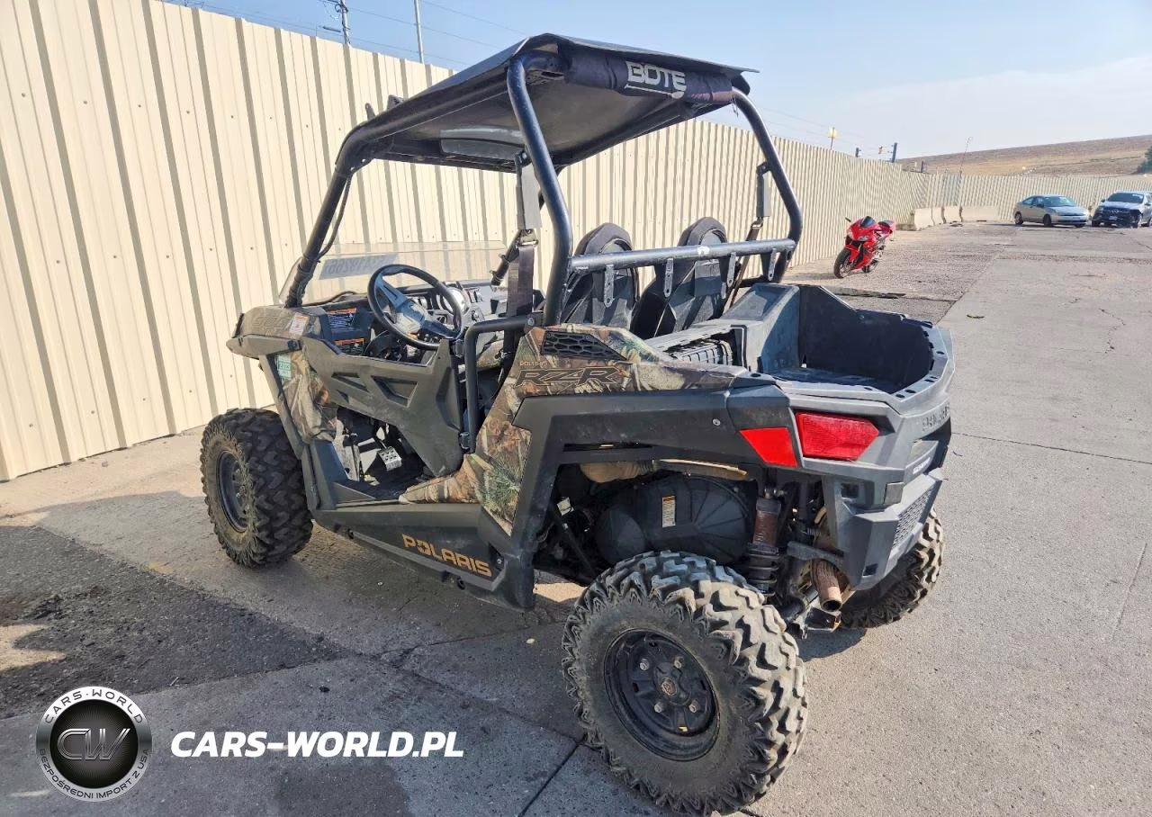 2015 Polaris Rzr Utility Vehicle VIN:4XAVAA876FB938079 - 3