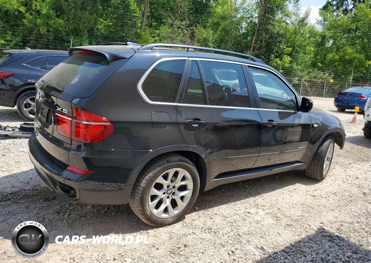 2013 BMW X5 xDrive35I VIN:5UXZV4C5XD0B20368 - 3
