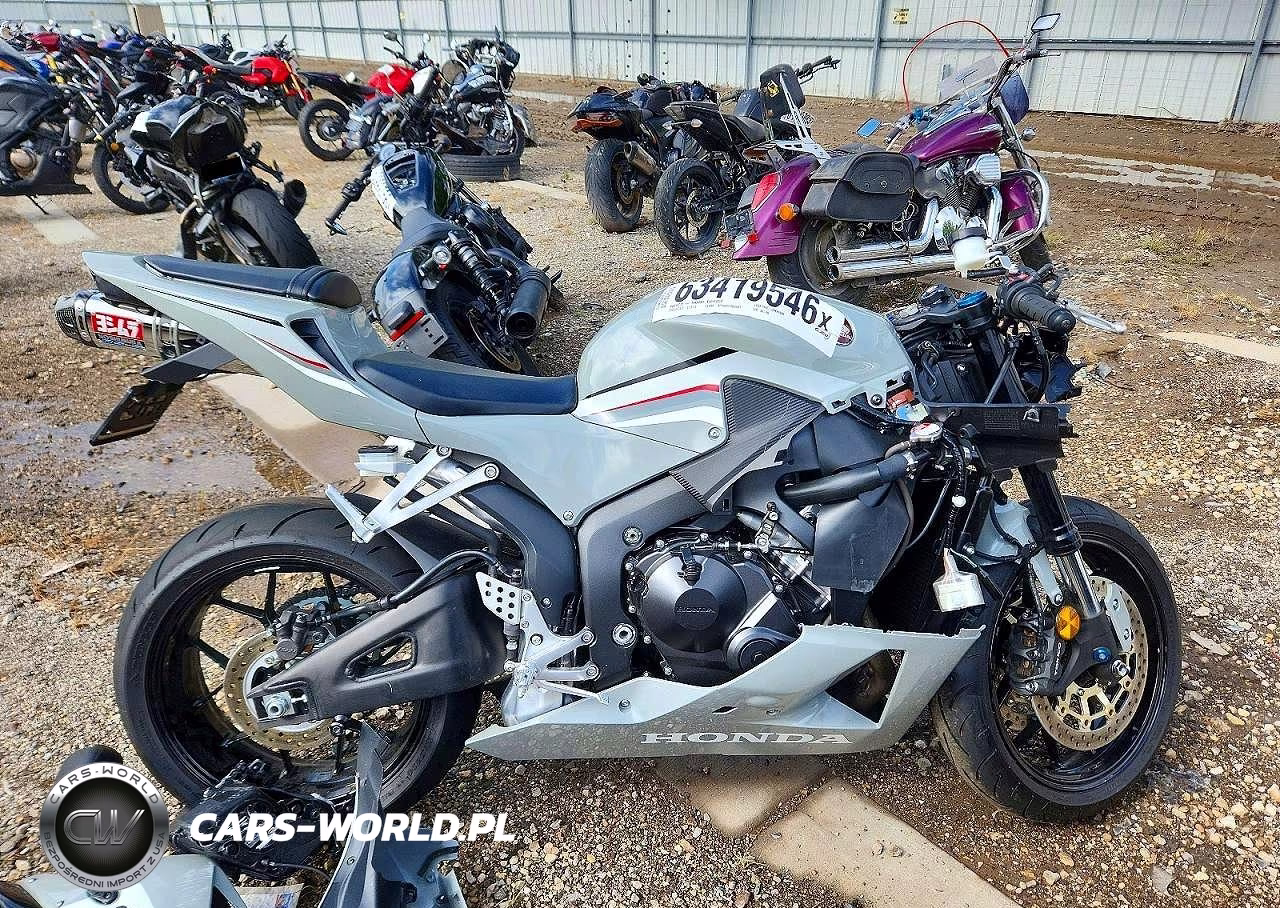 2026 Honda Cbr600 Rr – zdjęcie 1 z 10