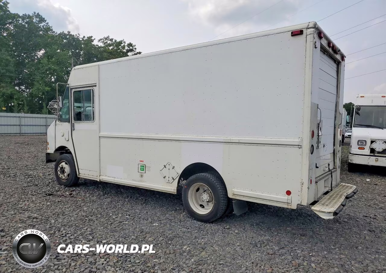 2001 Freightliner Mt45G Chassis Delivery Truck VIN:4UZAANBW91CH53380 - 2