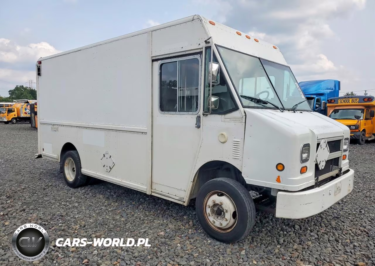 2001 Freightliner Mt45G Chassis Delivery Truck VIN:4UZAANBW91CH53380 - 4