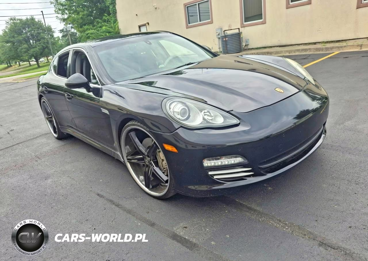 2010 Pors Panamera S Black