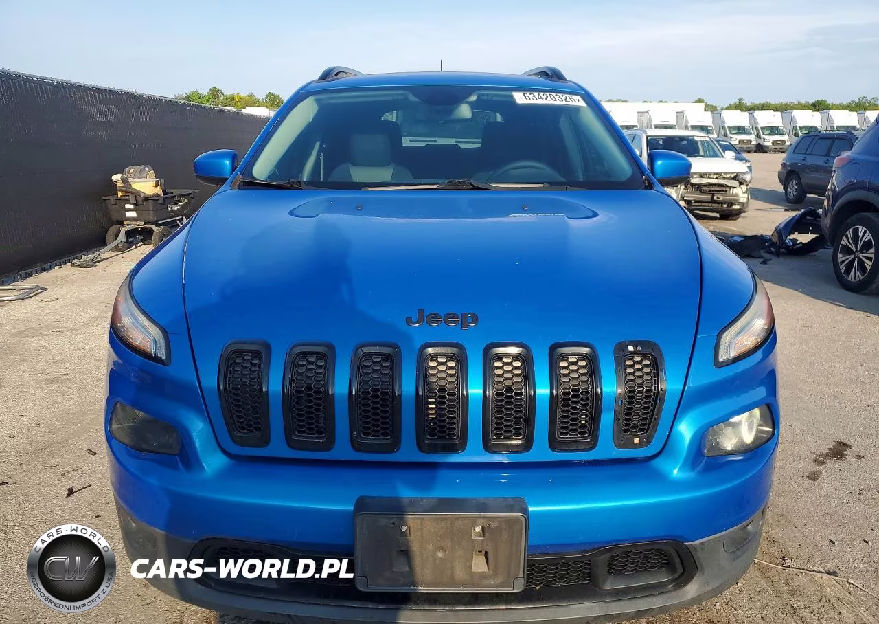 2018 Jeep Cherokee Latitude VIN:1C4PJLCB5JD544661 - 5