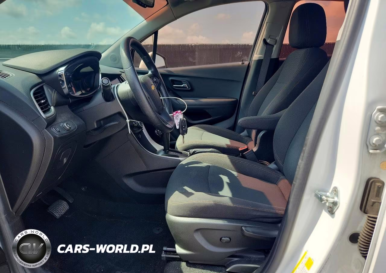 2020 Chevrolet Trax Ls VIN:KL7CJKSB3LB084079 - 7