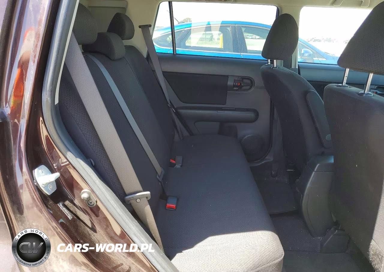 2008 Scion Xb Base VIN:JTLKE50EX81003713 - 10